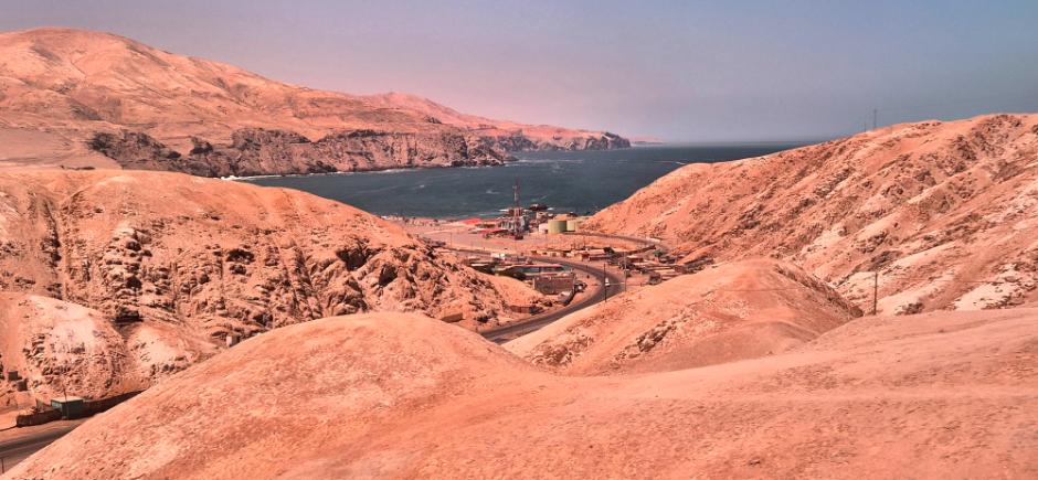 Peru, vergezicht op de Pan American Highway