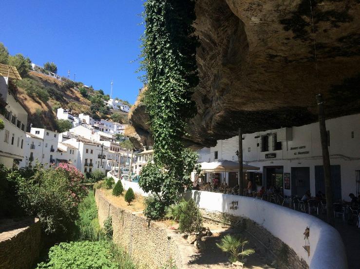 Setenil-de-las-bodegas